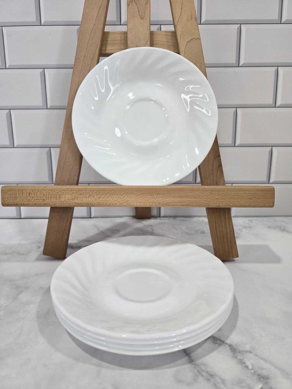 Vintage Corelle by Corning Enhancements 6¼" White Swirl Saucers Plates Set of 4